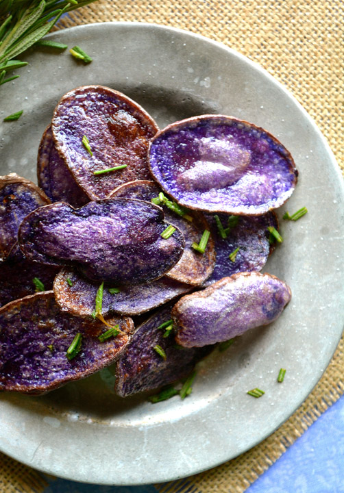  fioletowe chipsy ziemniaczane z czosnkiem rozmaryn