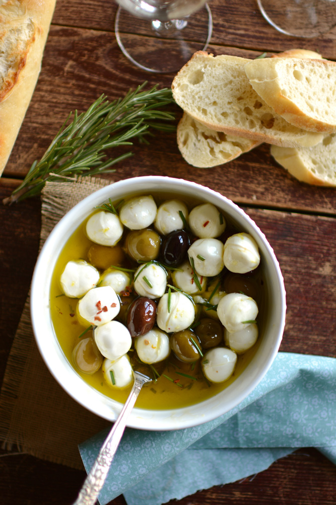 Garlic & Herb Marinated Mozzarella with Kalamata Olives CiaoChowBambina.com