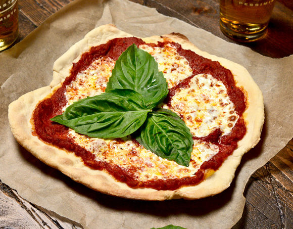 Authentic Margherita Pizza for International Day of Italian Cuisines ciaochowbambina.com