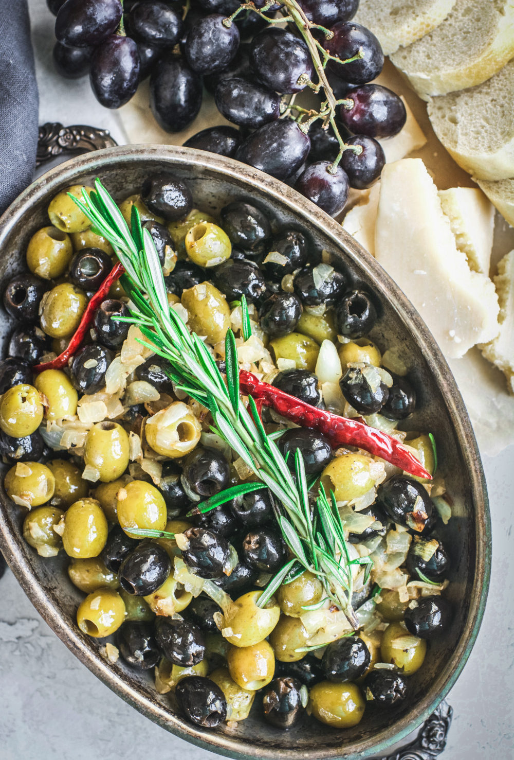 Spicy Olives